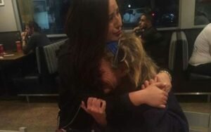 A Customer Offered A Homeless Woman Food, Then Realized Something Didn't 'Feel' Right (Photo)