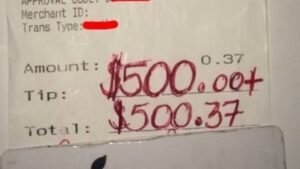 Waiter Gets Caught Off Guard By What Family Wrote On Receipt (Photo)