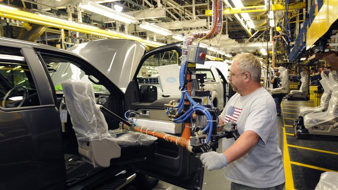 Sen. Sanders, Donald Glover To Join Nissan Plant March
