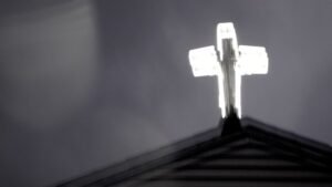 Poll: Christians Face More Discrimination Than Muslims