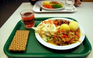 School Responds After Muslim Student Served Pork