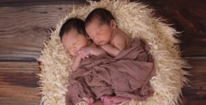 Vietnam Mother Gives Birth To Twins With Different Dads