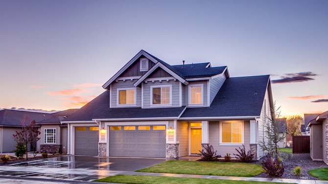 Jobless Family Of 10 Demands Mansion, Gets Perfect Response