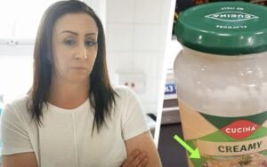 Woman Feels Like She 'Betrayed' Her Religion After Trying Lasagna Sauce From Supermarket