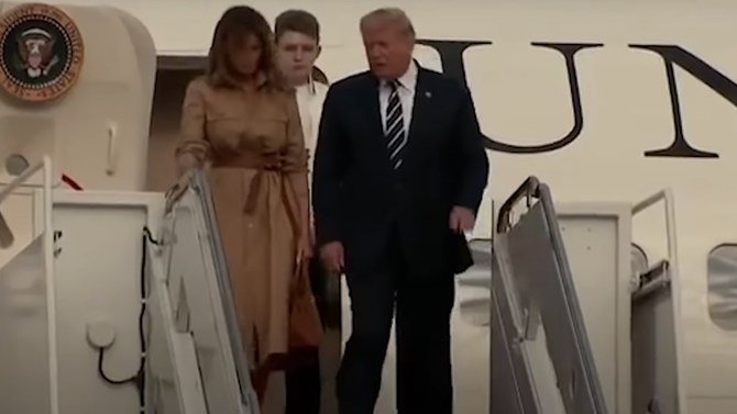 Video Captures First Couple's 'Painfully' Awkward Moment After Stepping Off Air Force One