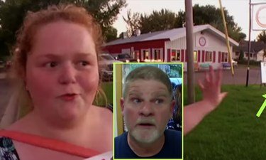 Business Owner Defends 'Anti-Muslim' Sign Outside His Restaurant