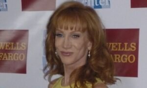 Kathy Griffin Turns Heads Over Tweet About Giving Trump A 'Syringe With Nothing But Air Inside'