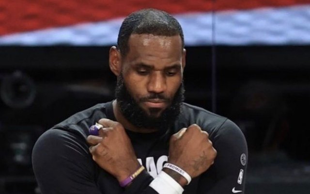 Lebron James Sparks Controversy Over Alleged 'Disrespectful' Hand Gestures