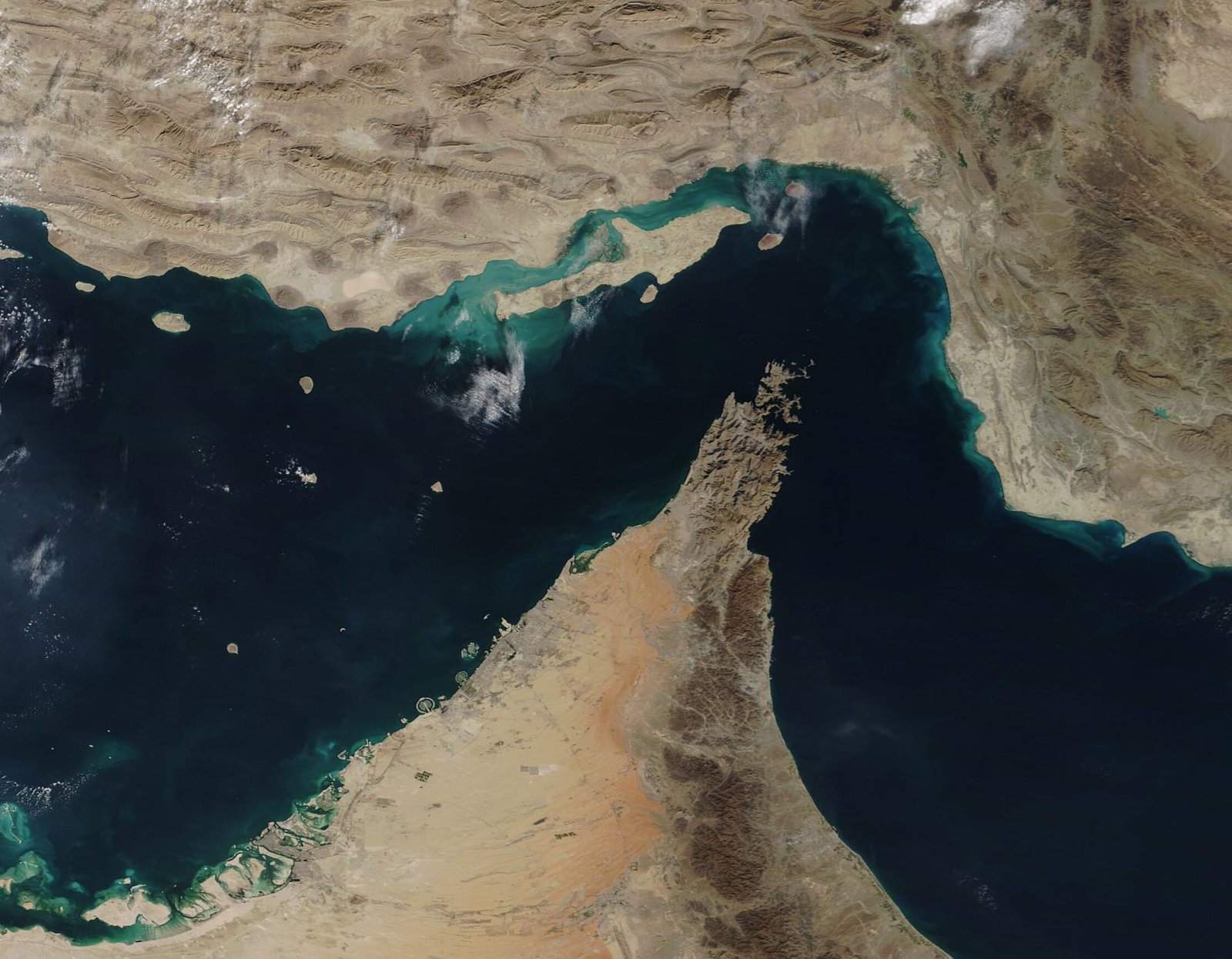 France Hormuz Strait - Macron Declares France Out of Hormuz Operations